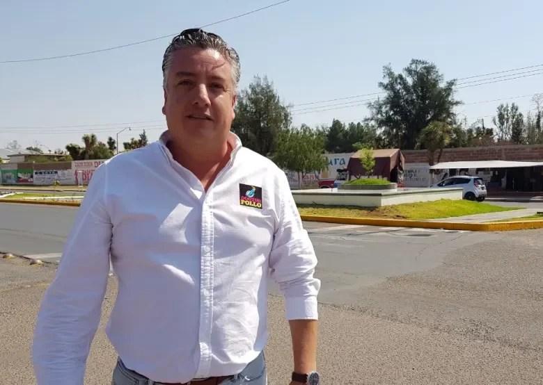 Carlos Hernández responde a Saúl Monreal.