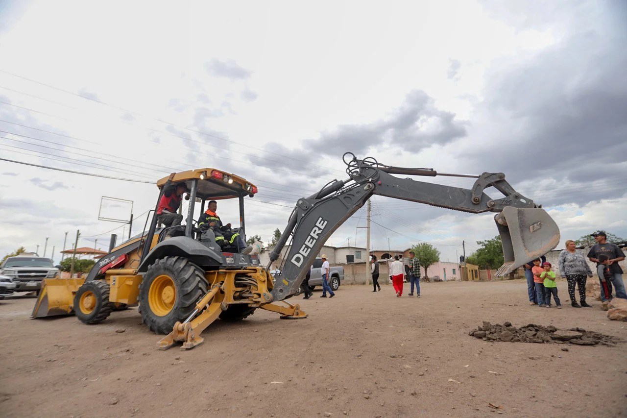 Burocracia federal paraliza obras en Fresnillo.