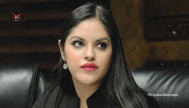 Isadora Santivañez.