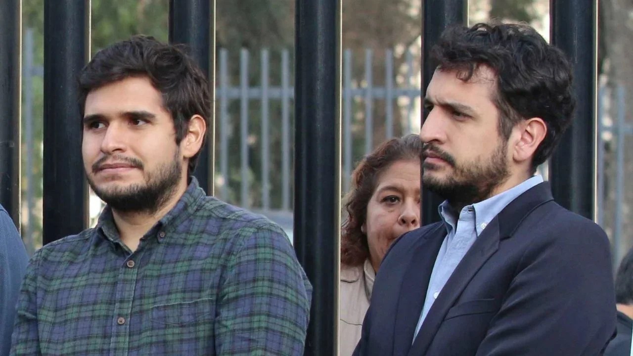 Bobby y Andy López Beltrán.