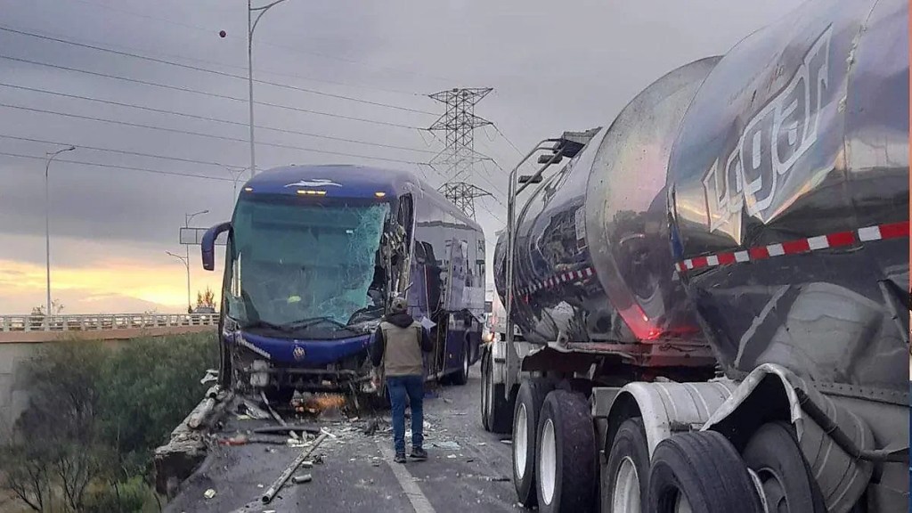 Carambola en la 45 deja ocho lesionados.